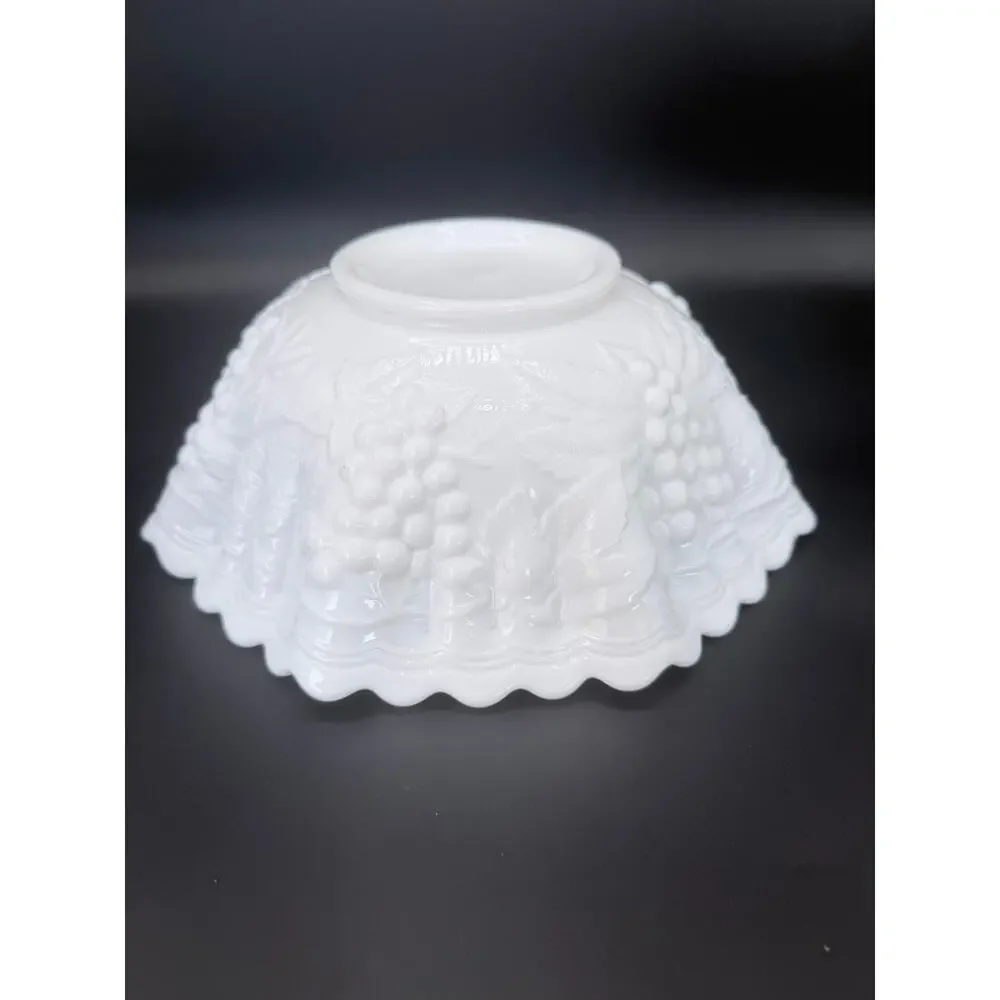 Vintage Westmoreland Paneled Grape Milk Glass 10in Centerpiece Bowl